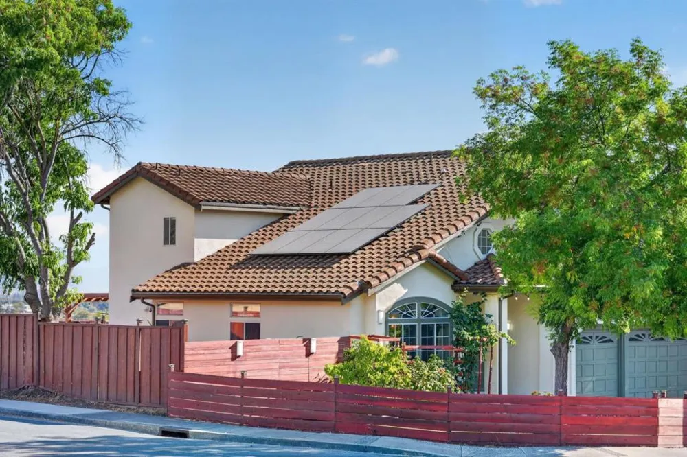 2729 Mira Bella Circle Morgan Hill, CA 95037