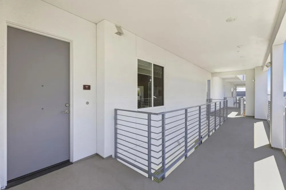 382 Llano De Los Robles Ave #Unit 9 San Jose, CA 95136