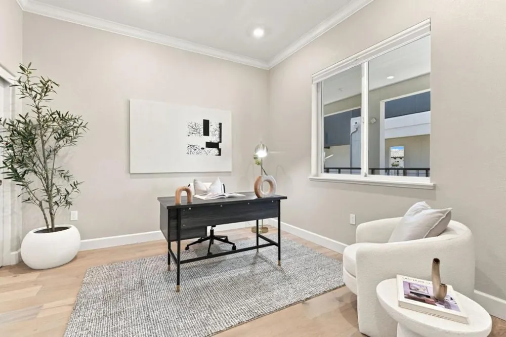 382 Llano De Los Robles Ave #Unit 9 San Jose, CA 95136