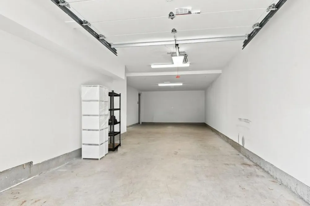 382 Llano De Los Robles Ave #Unit 9 San Jose, CA 95136