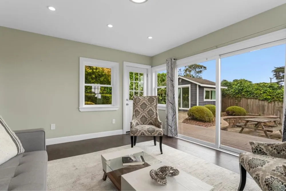 326 Channing Way Pacifica, CA 94044