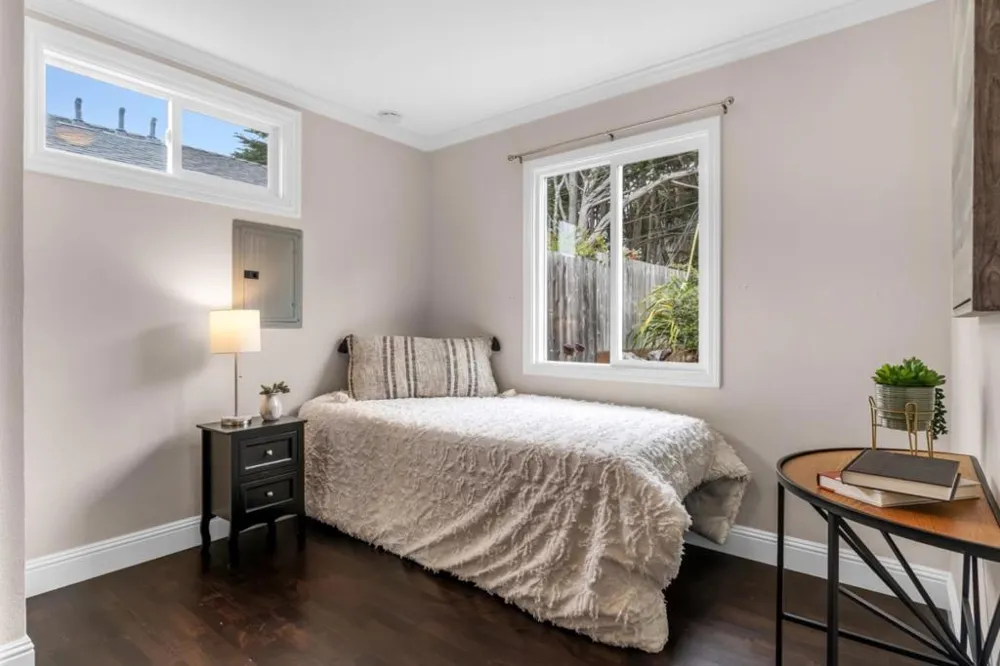 326 Channing Way Pacifica, CA 94044