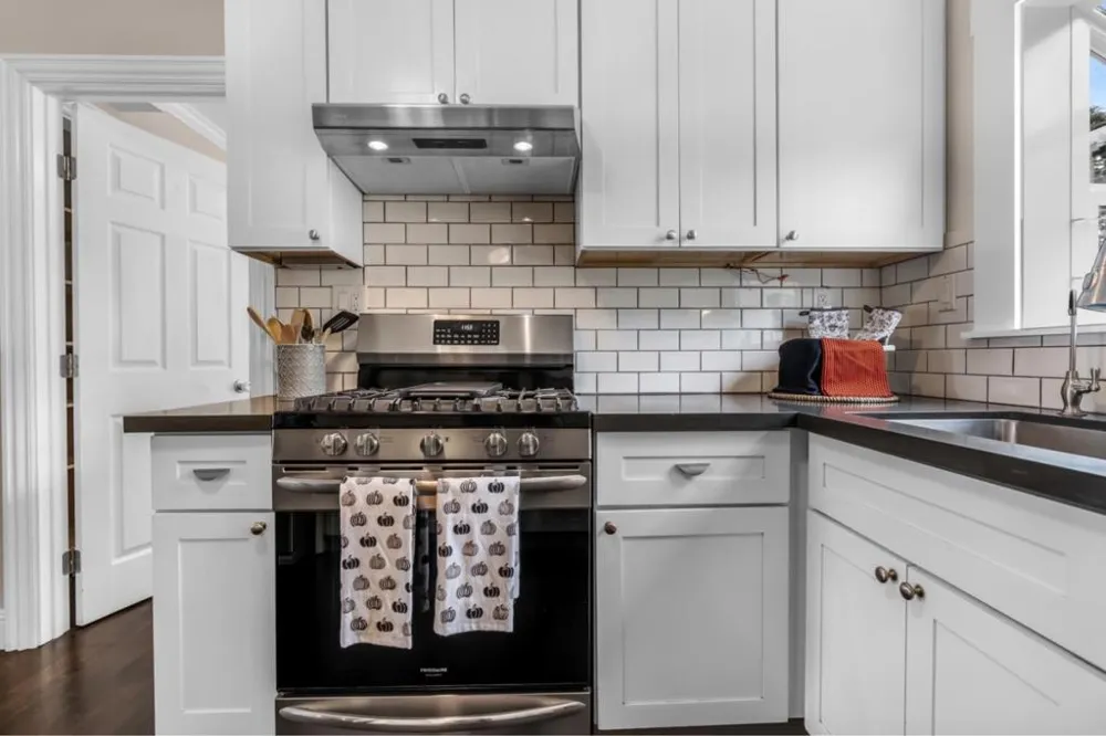 326 Channing Way Pacifica, CA 94044