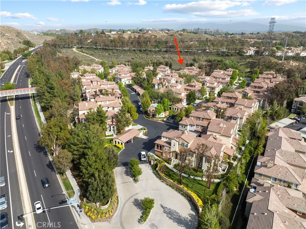 28157 Ashbrook Valencia, CA 91354