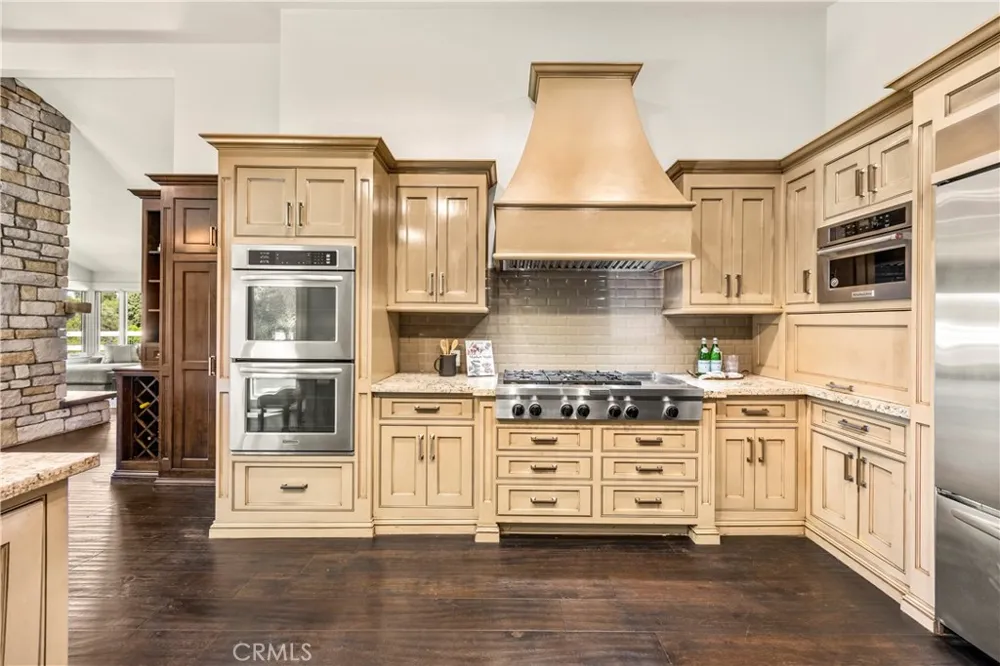 2201 Skyline Dr. Fullerton, CA 92831
