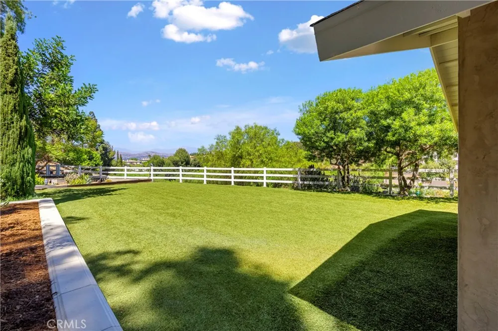 2201 Skyline Dr. Fullerton, CA 92831
