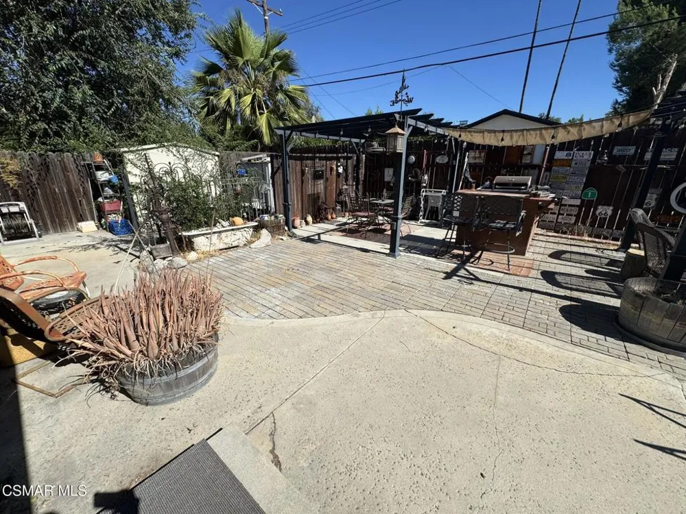 22900 Roscoe Boulevard West Hills, CA 91304