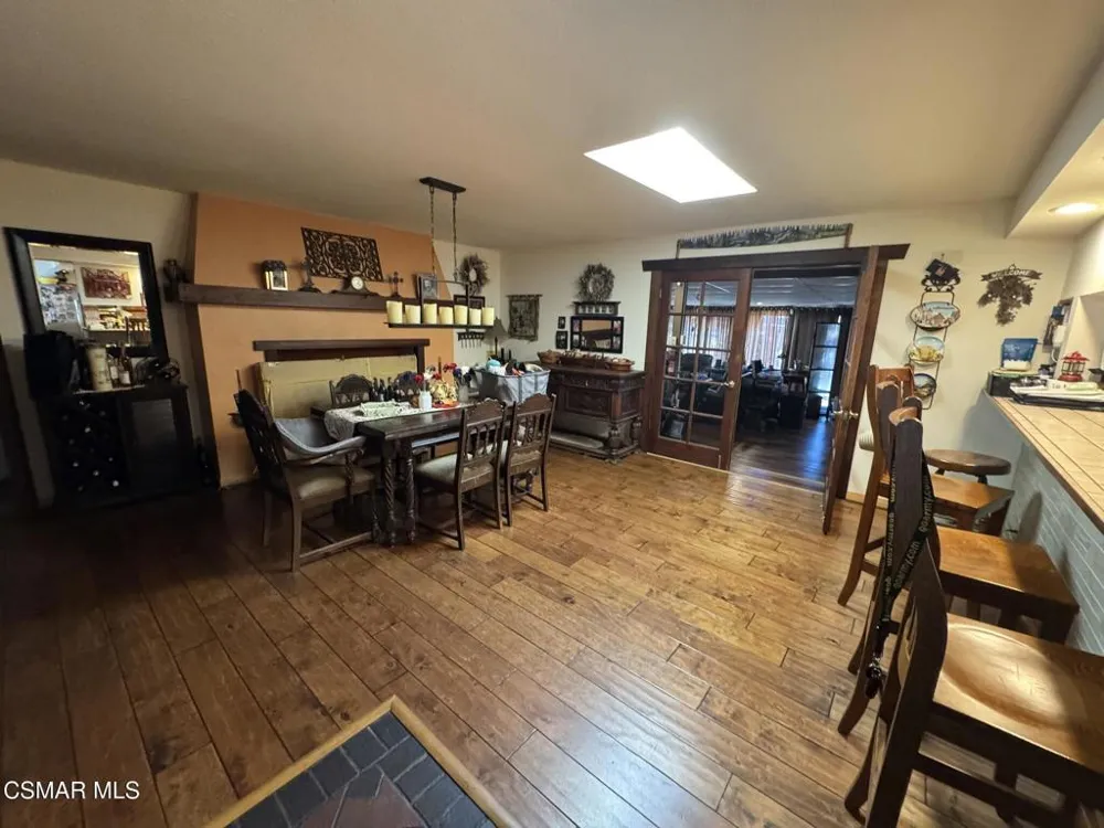 22900 Roscoe Boulevard West Hills, CA 91304