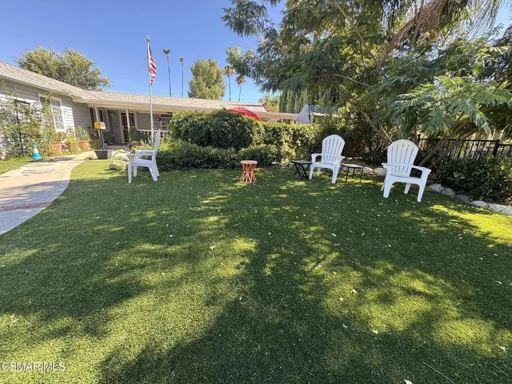 22900 Roscoe Boulevard West Hills, CA 91304