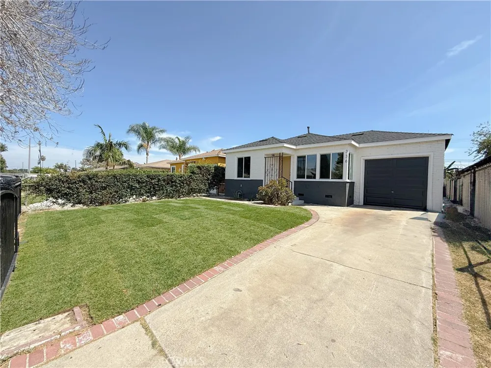 336 W Caldwell Street Compton, CA 90220