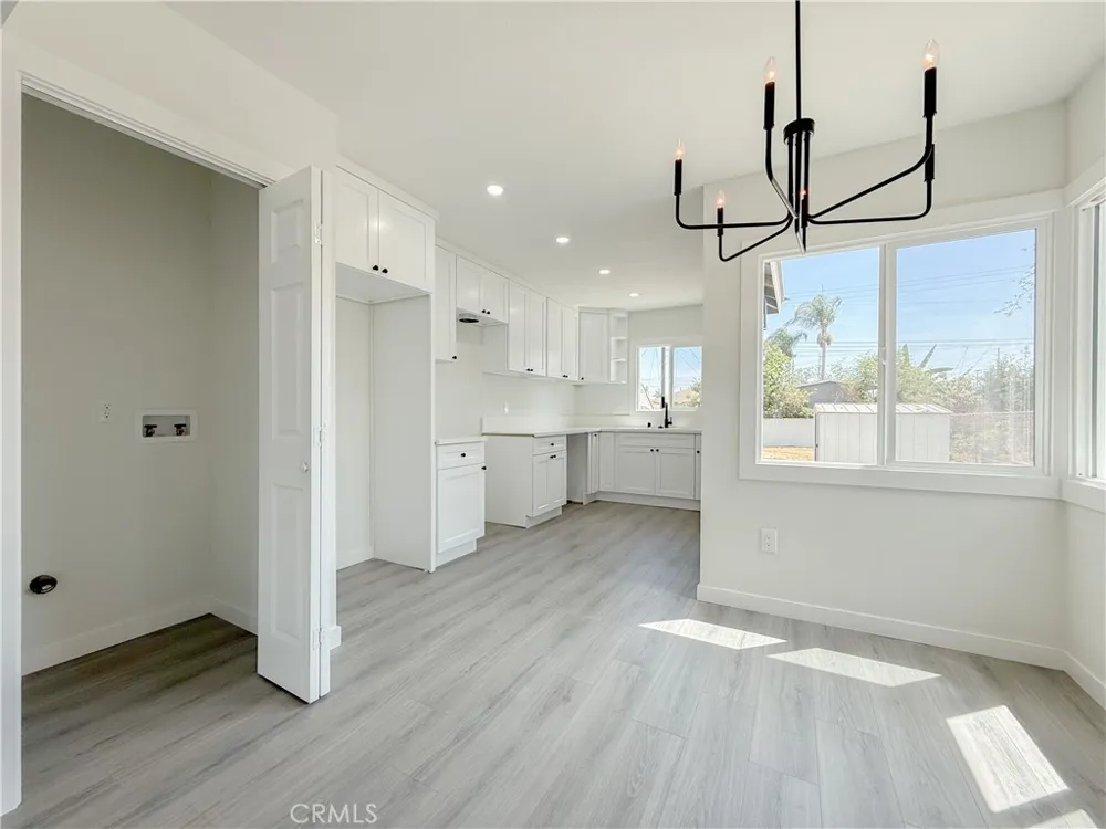 336 W Caldwell Street Compton, CA 90220