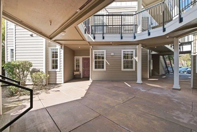 250 Santa Fe Terrace #123 Sunnyvale, CA 94085