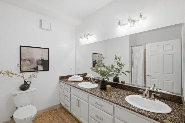 250 Santa Fe Terrace #123 Sunnyvale, CA 94085