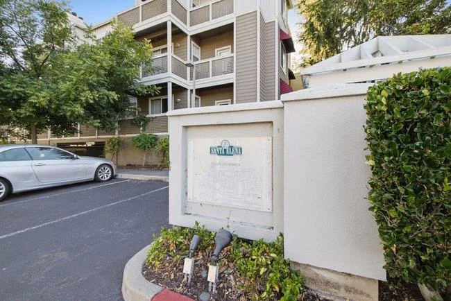 250 Santa Fe Terrace #123 Sunnyvale, CA 94085