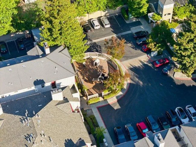 250 Santa Fe Terrace #123 Sunnyvale, CA 94085