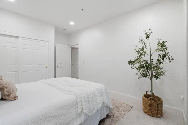 250 Santa Fe Terrace #123 Sunnyvale, CA 94085