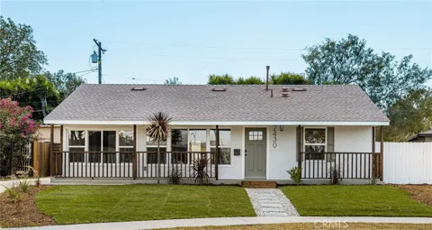 2430 W Bennett