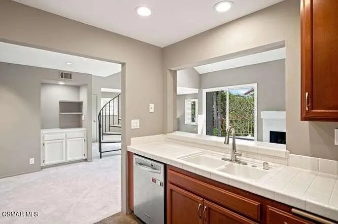 4461 Antigua Way Oxnard, CA 93035