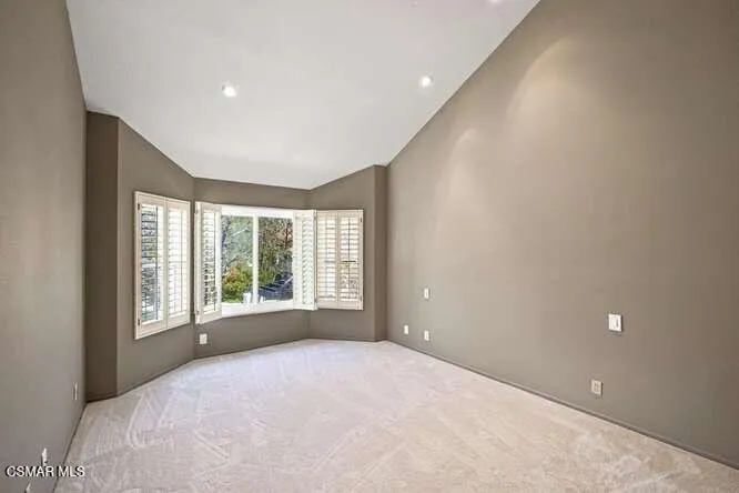 4461 Antigua Way Oxnard, CA 93035
