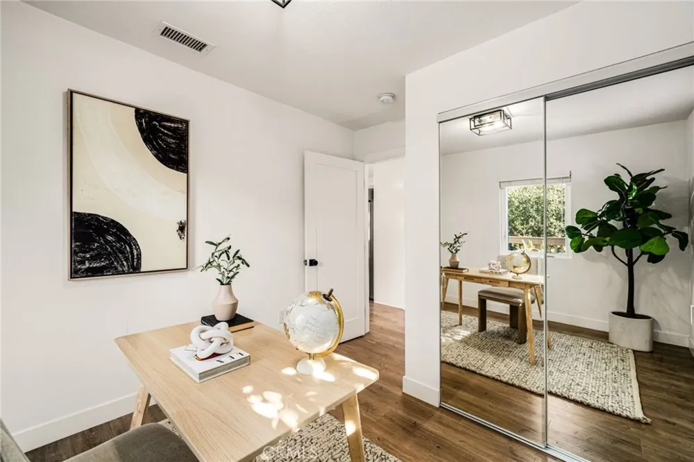 1808 Chickasaw Avenue Los Angeles, CA 90041
