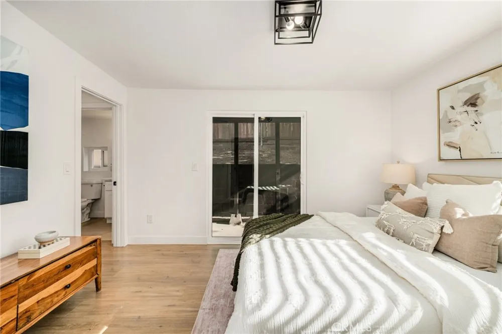 1808 Chickasaw Avenue Los Angeles, CA 90041