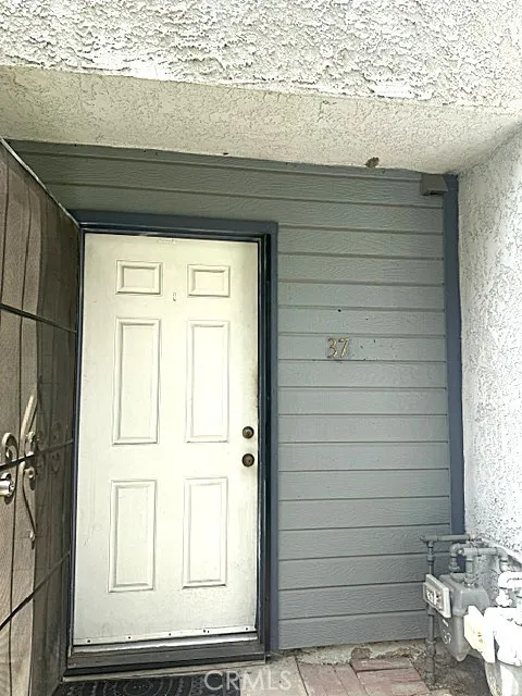 1565 Coulston #37 San Bernardino, CA 92408