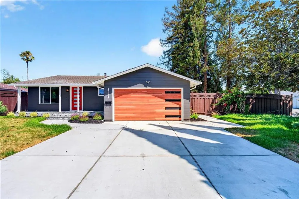 2831 Monroe Street Santa Clara, CA 95051