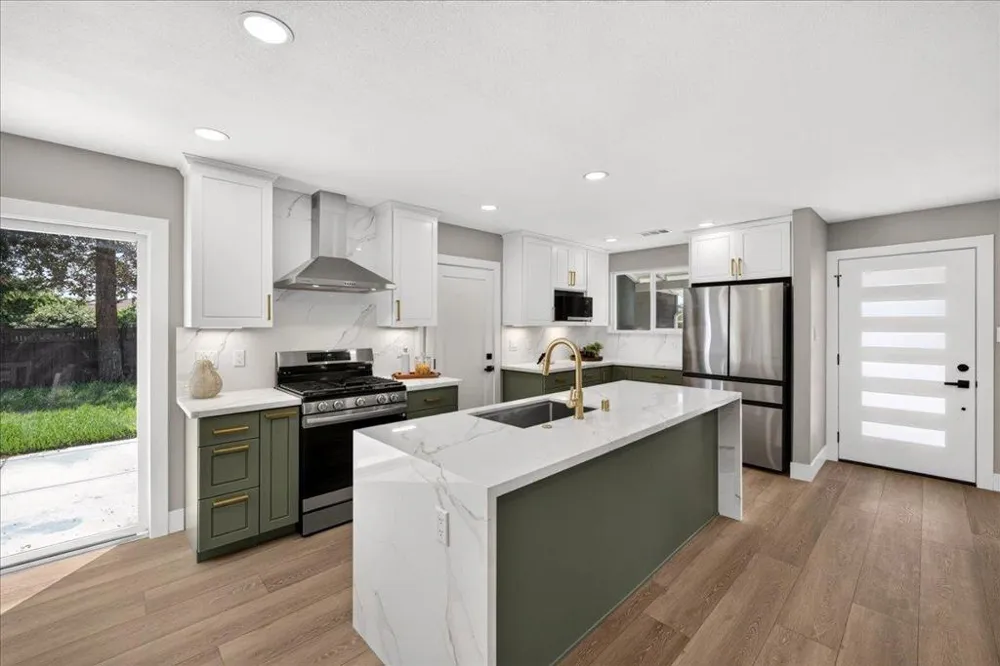 2831 Monroe Street Santa Clara, CA 95051