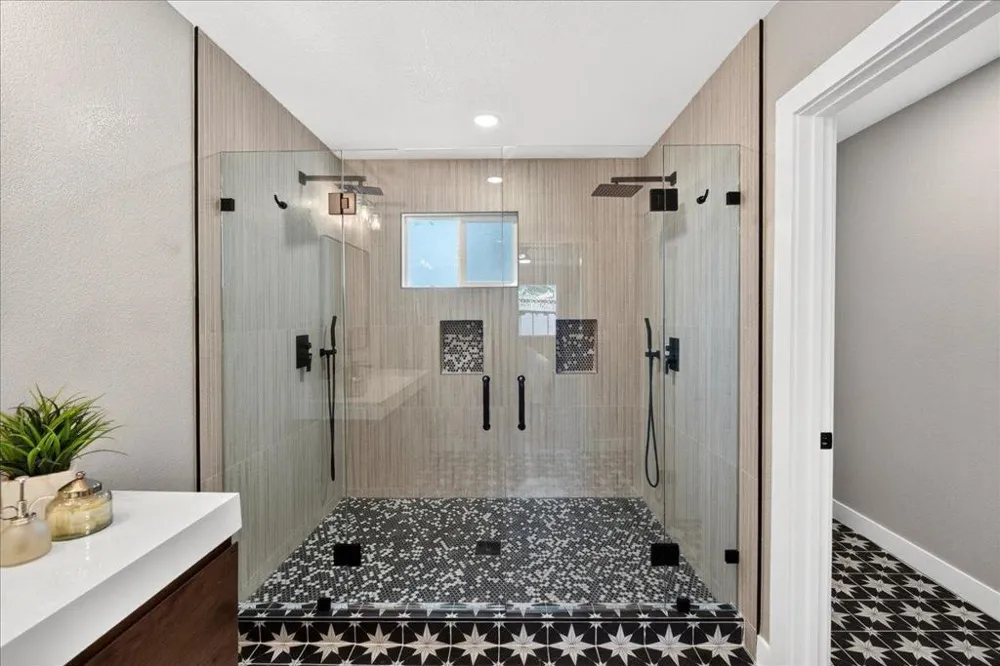 2831 Monroe Street Santa Clara, CA 95051