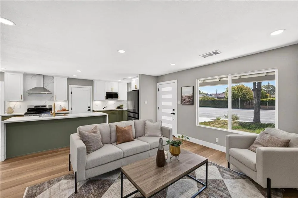 2831 Monroe Street Santa Clara, CA 95051
