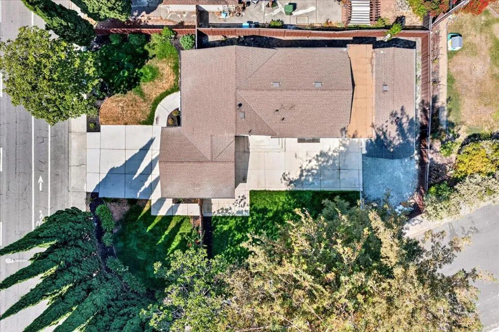 2831 Monroe Street Santa Clara, CA 95051