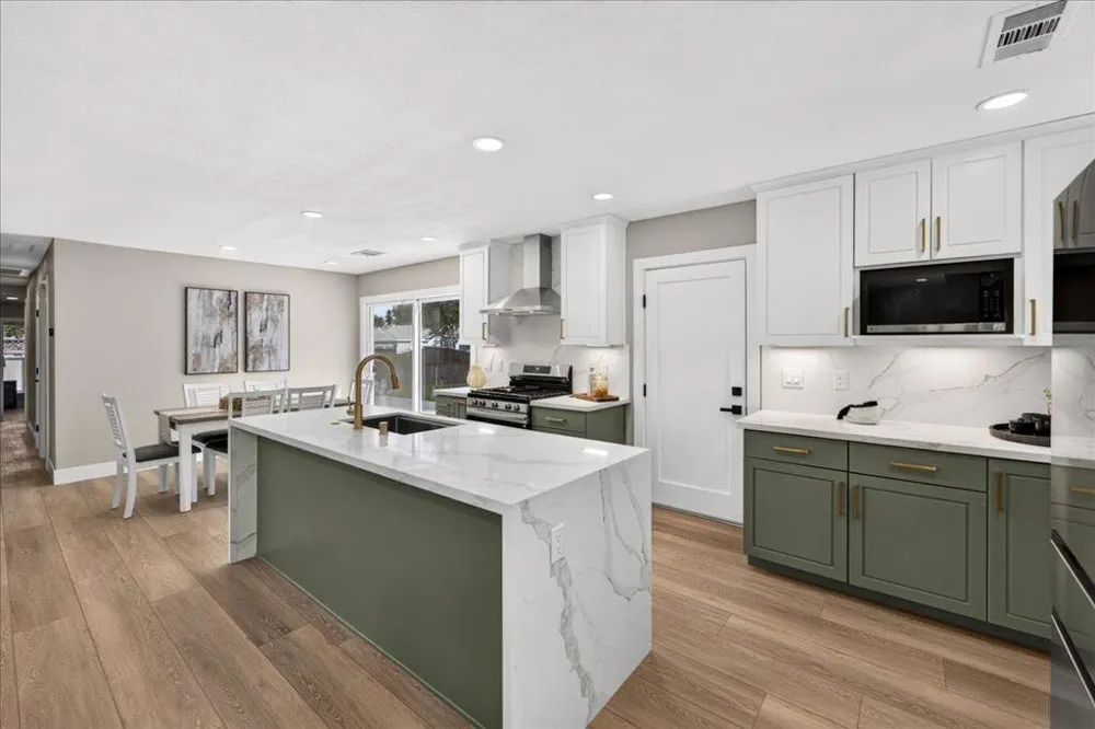 2831 Monroe Street Santa Clara, CA 95051