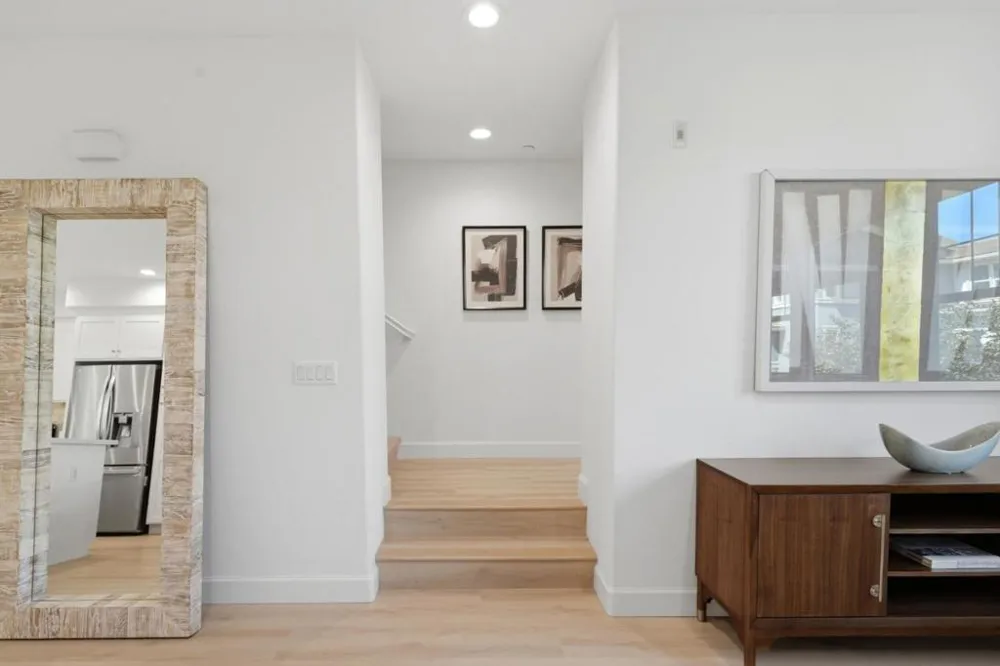 113 Lemmon Terrace Sunnyvale, CA 94086