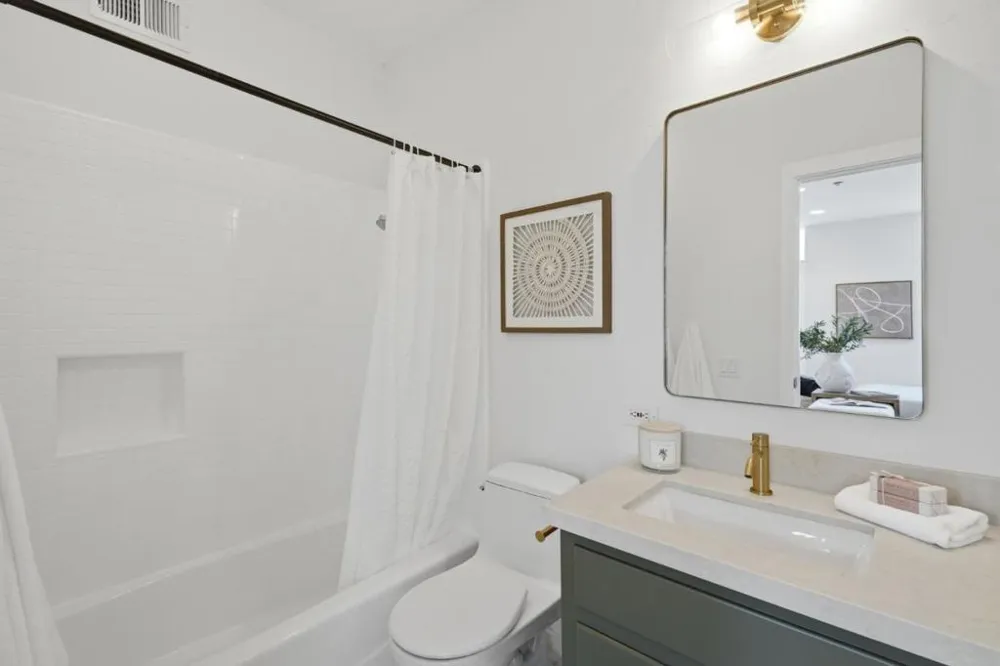 527 Lake Boulevard Redwood City, CA 94062