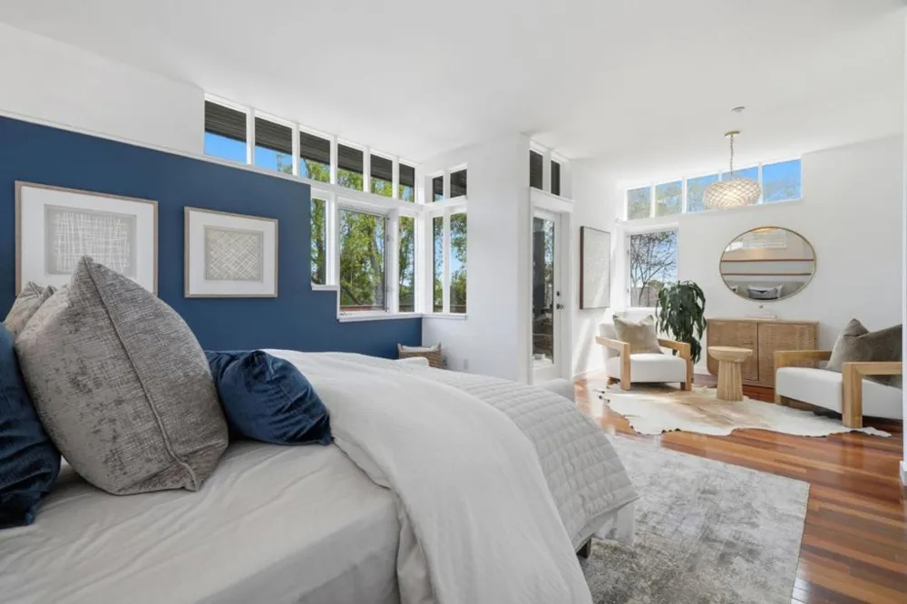 527 Lake Boulevard Redwood City, CA 94062