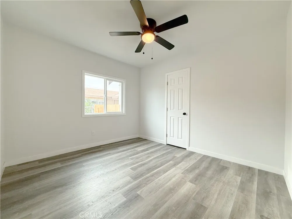 445 E 119th Street Los Angeles, CA 90061