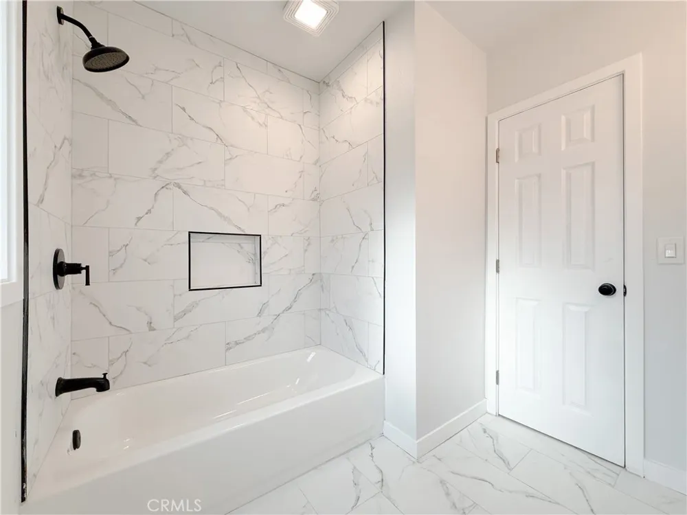 445 E 119th Street Los Angeles, CA 90061