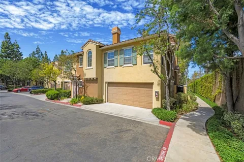 1002 Timberwood