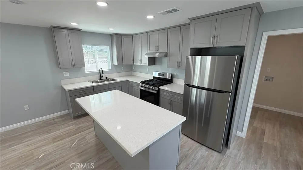 10826 El Rey Whittier, CA 90606