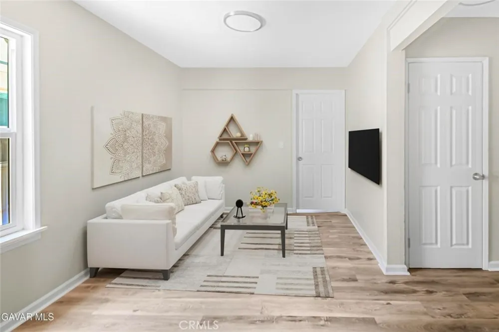 44503 Fern Avenue Lancaster, CA 93534