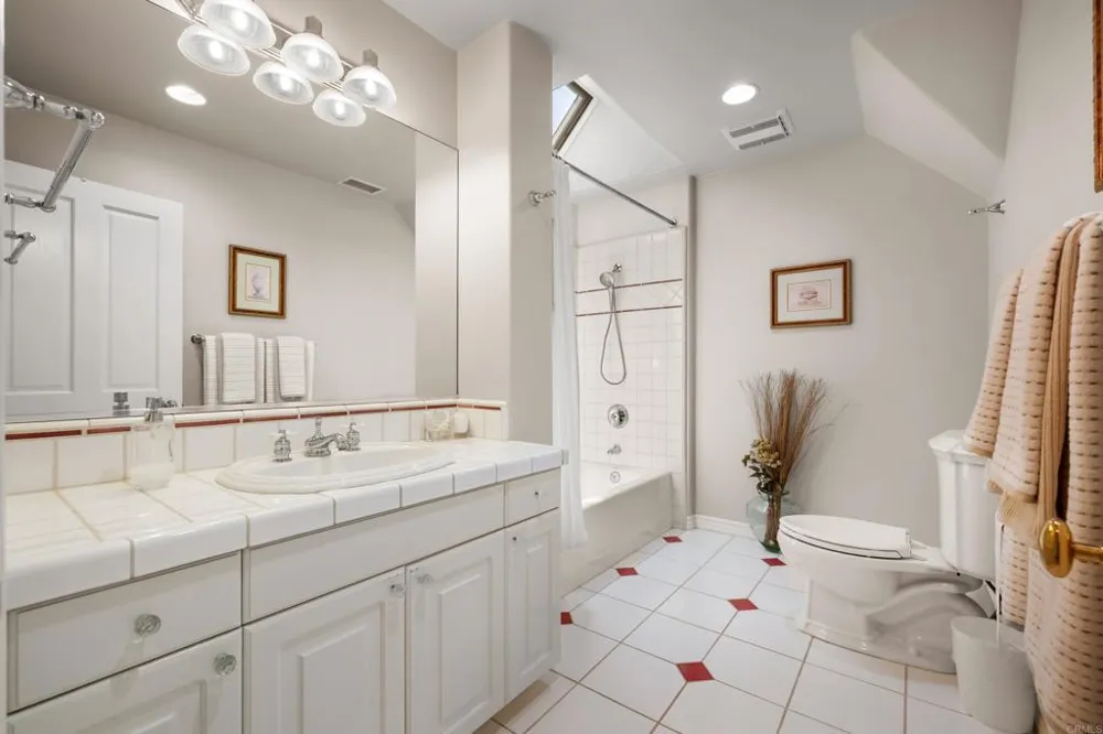 28475 Cerveza Court Escondido, CA 92026