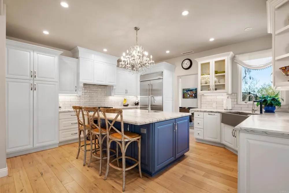 28475 Cerveza Court Escondido, CA 92026