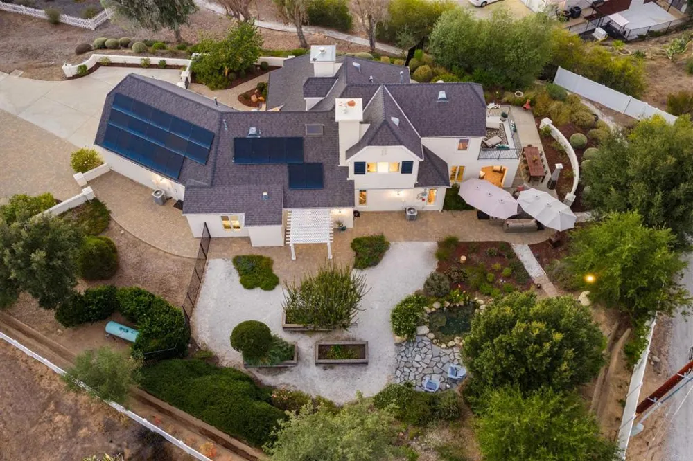 28475 Cerveza Court Escondido, CA 92026