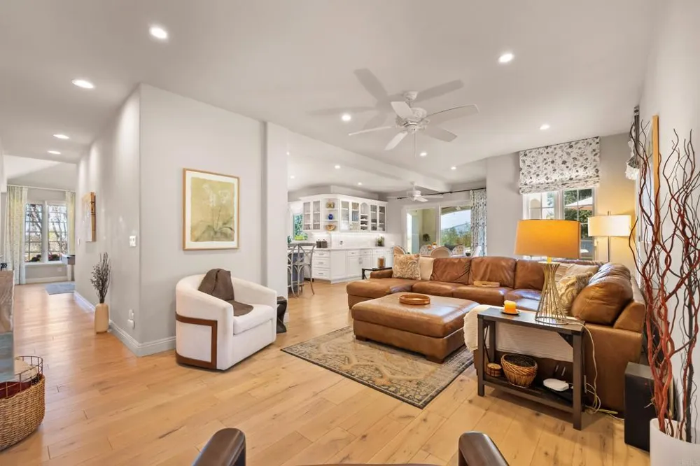 28475 Cerveza Court Escondido, CA 92026