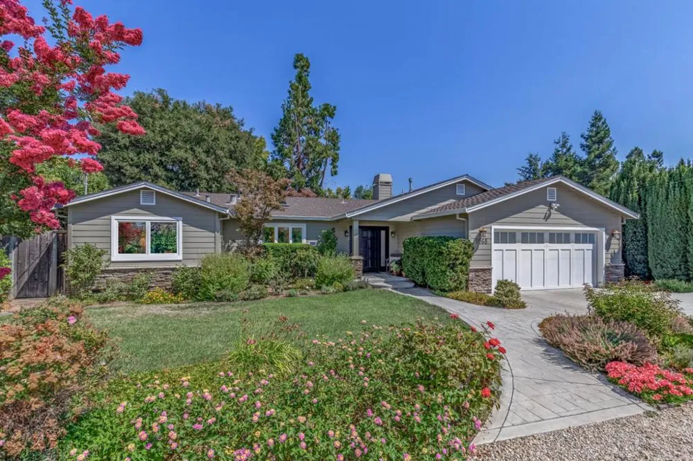 1068 Rose Avenue Mountain View, CA 94040