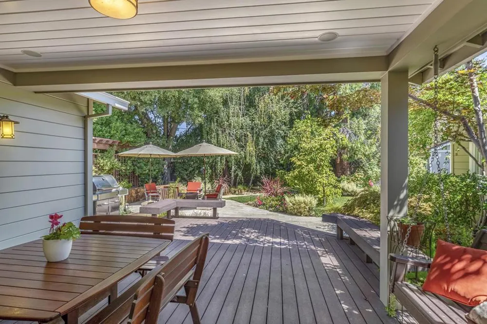 1068 Rose Avenue Mountain View, CA 94040