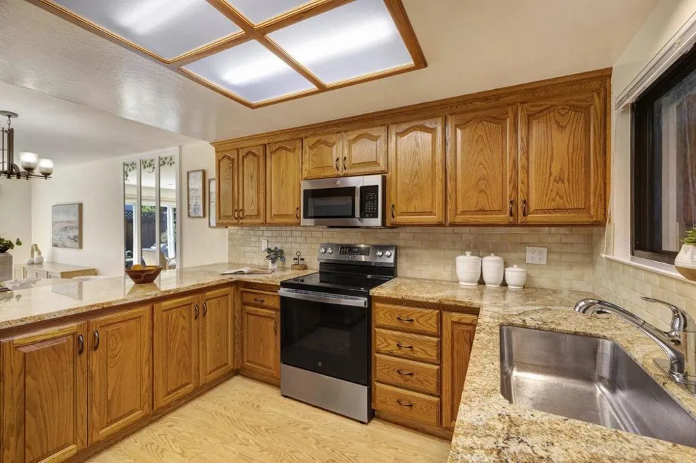 1396 Pinehurst Square San Jose, CA 95117