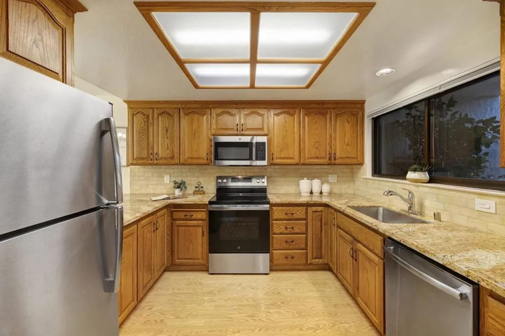 1396 Pinehurst Square San Jose, CA 95117