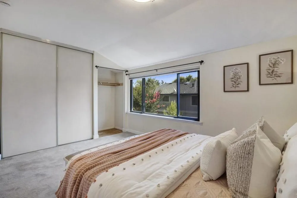1396 Pinehurst Square San Jose, CA 95117