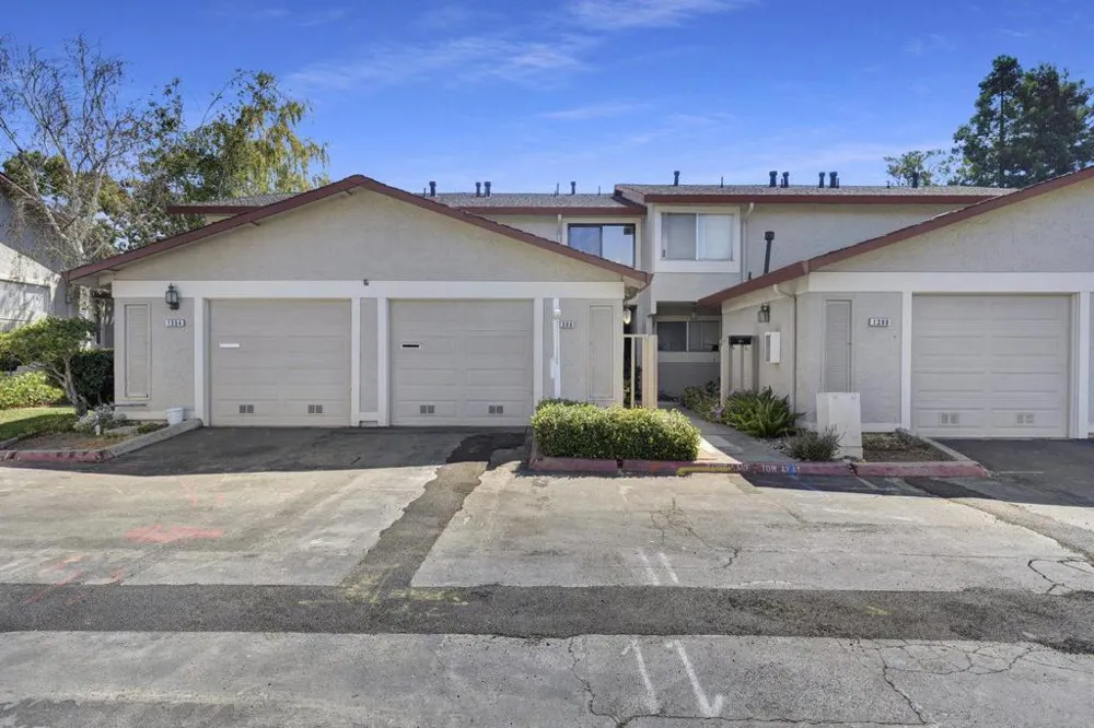 1396 Pinehurst Square San Jose, CA 95117